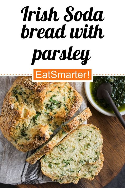 Irish Soda Bread with Parsley - few calories - quick recipe - simple dish - So healthy is the recipe: 7.5/10 | A recipe idea by EAT SMARTER | Bread, Baking Powder, Vegetarian, Herb, Brunch, Snack, Breakfast, Hearty Breakfast, Side Dish, hearty side dish #baking #healthyrecipes Parsley Bread Recipe, Honey Bread, Irish Soda, Types Of Flour, Irish Soda Bread, Recipe Simple, Spelt Flour, Salted Egg, No Knead Bread