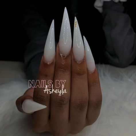 Stiletto Nails Milky White, Stiletto White Nails, Milky White Stiletto Nails, Stiletto Nails White, B Day Nails, White Stiletto Nails, Milky White Nails, Longer Nails, Acrylic Nails Stiletto