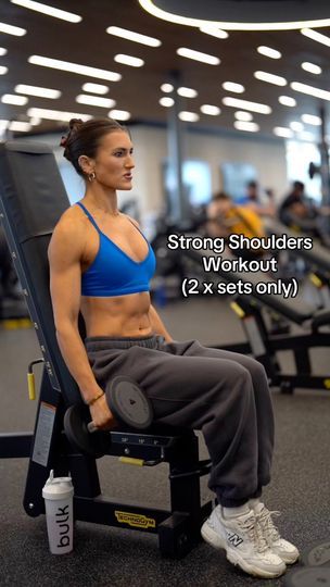 58K views · 1.5K reactions | Strong Shoulders 💪🏼 The last exercise is 5 exercises in one 🤢😂 Enjoy! #shoulderworkout #shoulders #upperbody #strengthtrainingforwomen #weighttrainingforwomen | Hayley Madigan | The Score · Can't Stop Me Now Legs Shoulders Workout, Bis Tris Workout, Shoulder Workouts Women, Shoulders Workout Women, Shoulder Workout Dumbell, Shoulder Workout Gym, Body Building Women Workout, Dumbbell Shoulder Workout, Shoulder Dumbbell Workout