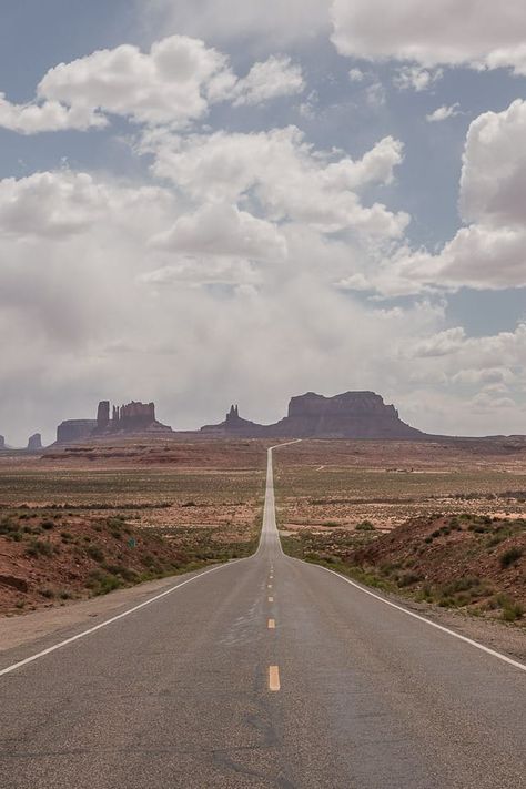 Highway 163 in Utah & Arizona - One of the 15 Most Scenic Drives in America America Road Trip, Wilderness Camping, Utah Photography, Wallpaper Laptop, Scenic Drive, Camping Experience, Best Photographers, Go Camping, Route 66