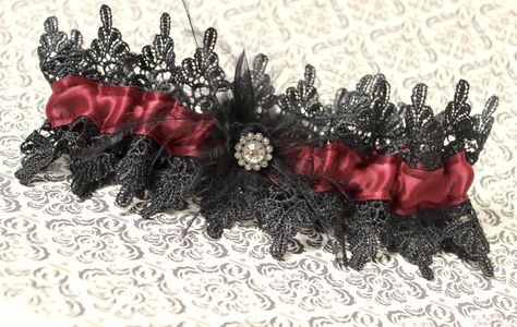 Black Garter Wedding, Lace Garter Black, Gothic Wedding Garter, Red Silver Wedding, Garter Black Lace, Red Garter, Garter Black, Prom Garters, Vampire Wedding