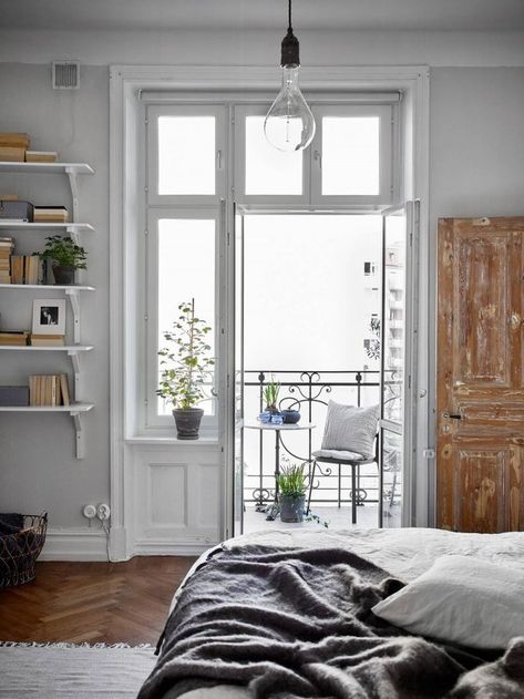 . Balcony Door, Balcony Bedroom, Wooden Floors, Bedroom Balcony, Pretty Bedroom, Apartment Balcony Decorating, Balcony Design, Home Fashion, My New Room