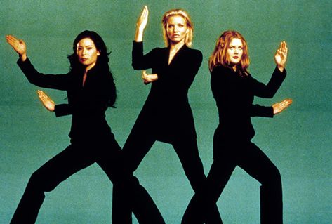 Charlie's Angels Aesthetic, Charlies Angels Costume, Charlie's Angels Outfits, Charlies Angels Movie, Charlie S Angels, Angel Movie, Charlie’s Angels, Lucy Liu, Charlie's Angels