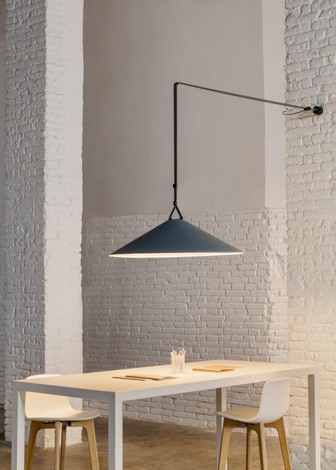 New Plusminus lighting collection by Stefan Diez for Vibia is a ‘toolbox of possibilities’ featuring different lighting compositions Wall Lamp Dining, Dining Table Lighting, Dining Table Lamps, Folding Walls, Led Light Design, Diy Apartment Decor, Indoor Design, Led Strip Lights, Lighting Design Interior