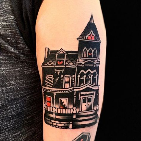 Traditional Tattoo Halloween, Haunted House Tattoo, Traditional Tattoo Stencils, Traditional Black Tattoo, House Tattoo, Traditional Tattoo Sleeve, Spooky Tattoos, Traditional Tattoo Art, Horror Tattoo