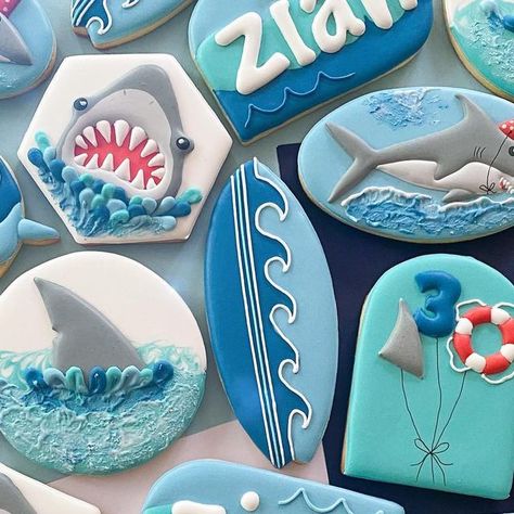 Cookie Decorating Icing, Cookies Royal Icing, Beach Cookies, Shark Cookies, Sugar Cookie Royal Icing, 2023 Design, Best Sugar Cookies, Summer Cookies, Sugar Cookie Designs