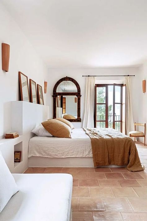 Saltillo Tile Bedroom, Mallorca Bedroom, Mediterranean Bedroom Design, Modern Mediterranean Bedroom, Mediterranean Style Bedroom, Spanish Bedroom, Mediterranean Bedroom, Tile Bedroom, Mediterranean Interior Design