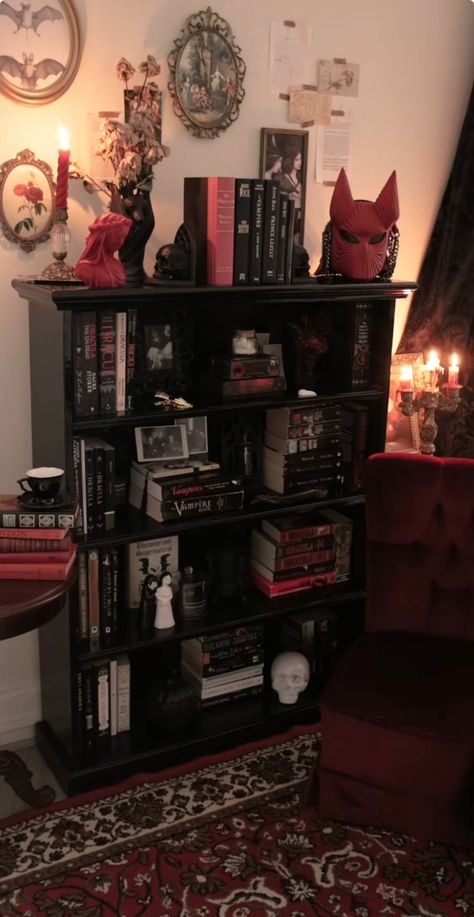 Black Bookcase Aesthetic, Goth Bookshelf Aesthetic, Emo Bookshelf, Goth Bookcase, Goth Shelf Decor, Gothic Bookshelf Decor, Gothic Bookshelf Aesthetic, Goth Reading Nook, Apartment Decorating Dark