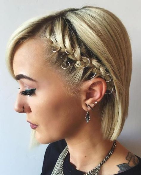 Side Parted Bob With A Braid Popular Short Haircuts, Beehive Hair, Simple Prom Hair, Asymmetrical Hairstyles, Prom Hairstyles For Short Hair, Half Updo, Short Hair Tutorial, Funky Hairstyles, Fringe Hairstyles