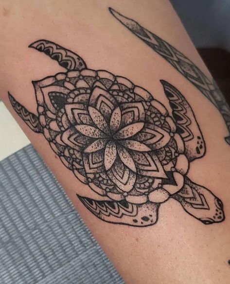 15+ Mandala Turtle Tattoo Designs | PetPress Mandala Arm Tattoo, Mandala Tattoo Designs, Sea Turtle Tattoo, Tattoo Beautiful, Turtle Tattoo Designs, Shape Tattoo, Tattoo Zeichnungen, Cat Tattoos, Inspiration Tattoos