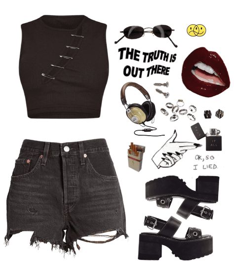 Summer Outfits Grunge Aesthetic, Emo Grunge Summer Outfits, Outfit Inspo Summer Alternative, Summer Outfits 2023 Alt, Edgy Outfits For Summer, Grunge Skirt Outfit Summer, Summer Outfits Dark Aesthetic, Summer Metal Outfit, 90s Fashion Grunge Summer