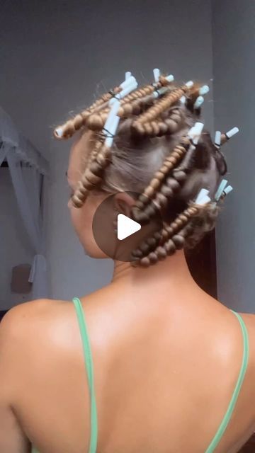 572K views · 7K likes | Alina Shmidt | Hair & Beauty on Instagram: "How to make curls for long hair 🫶🏼" How To Make Long Hair Look Short Diy, How To Curl Your Hair In 5 Minutes, Tiny Curls Long Hair, Chopstick Curls Long Hair, Small Curls For Long Hair, Curl Long Hair With Curling Iron, Curling My Hair, Chopstick Curls, Heatless Spiral Curls