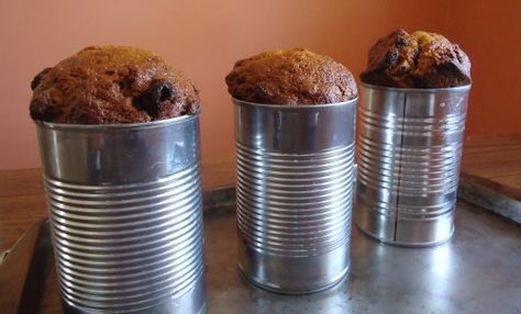 This recipe teaches you how to bake brown bread or quick breads the old fashioned way by using tin cans to make small loaves. Bread In A Can, Boston Brown Bread, Brown Bread Recipe, Bread Packaging, Bake Bread, Bread Shop, Baking Bread Recipes, Brown Bread, Tin Cans