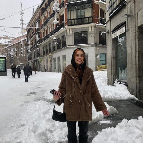 Day Astethic, Snow Ideas, Winter Inspo, Winter Photos, Winter Fits, Winter Aesthetic, How To Pose, 가을 패션, Cold Season