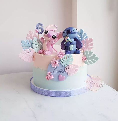 Az összes bejegyzés • Instagram Stitch Birthday Cakes Ideas, Stitch And Angel Cakes Ideas, Lilo And Stitch Birthday Cake Ideas, Stitch Birthday Party Ideas Cake, Angel Stitch Cake, Pink Stitch Cake, Stitch Cake Ideas Birthday Parties, Lilo And Stitch Cakes, Stitch Bday Cake