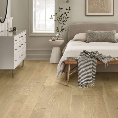 Citadel Hardwood - Duchess Gallery Image 8 Flooring Trends, Engineered Flooring, Solid Hardwood Floors, Oak Hardwood, Maple Hardwood, Engineered Hardwood Flooring, Raw Beauty, Luxury Vinyl Tile, Types Of Flooring