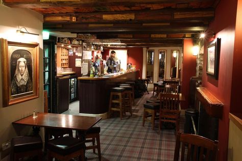 These are 25 of the best pubs in Edinburgh, according to CAMRA’s Good Beer Guide for 2024 Beer Guide, Rose Street, Good Beer, Best Pubs, Best Beer, City Centre, A Thing, Great Places, The List