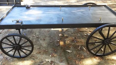 Diy Mausoleum Halloween Prop, Haunted Hayride Scenes, Halloween Hearse Prop, Spooky Diy Halloween Decor, Hearse Car Custom, Gothic Hearse Car, Halloween Forum, Halloween Props Diy, Barrel Hinges