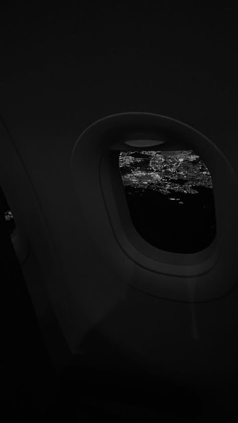 Black Aesthetic Airplane, Black And White Aesthetic Travel, Doctor Aesthetic Black And White, Business Woman Black Aesthetic, Black And White 2024, 2024 Vision Board Black And White, Travel Aesthetic Black And White, Black And White Travel Aesthetic, Black Aesthetic Travel