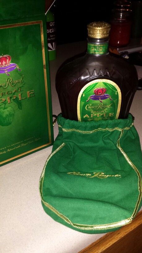 Crown Alcohol, Alcohol Snapchat, Crown Drink, Wine Content, Alcohol Snapchat Party, Snapchat Party, Wine Time Finally, Crown Royal Apple, Crown Royal Drinks