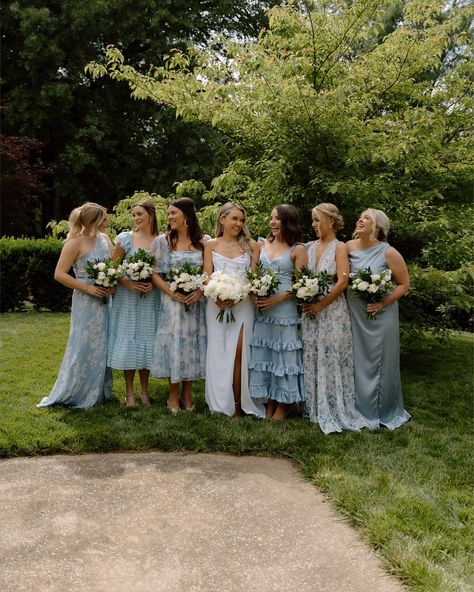 Let’s talk ✨bridesmaids✨ trends — Allison’s bridal party did such a good job mixing up the patterns and solid color blue dresses! I’ve noticed that in the wedding industry, we’re switching it up from the typical all matching dresses and bringing fun patterns and colors into the mix. Some other trends I’ve seen: 1) Matching the florals with the bridesmaids’ dresses 2) All different color dresses 3) All black dresses 4) All different shades of a certain color 5) Patterns and solids mixed in... Different Dress Same Color Bridesmaid, Field Wedding Bridesmaid Dresses, Bridesmaid Dresses Different Lengths, Different Styles Bridesmaid Dresses, Same Color Different Style Bridesmaid Dresses, Mixed Style Bridesmaid Dresses, Mismatched Bridesmaid Dresses And Groomsmen, Bridesmaid Dress Same Color Different Style, Blue Shade Bridesmaid Dresses