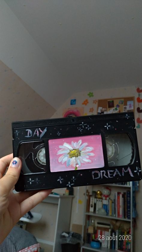 Vhs Tape Painting, Painted Vhs Tapes, Cassette Tape Art Painting, Videotape Aesthetic, Caset Tape Aesthetic, Vhs Tape Art, Music Tape Aesthetic, Cassette Painting Ideas, Cassette Tape Art Diy