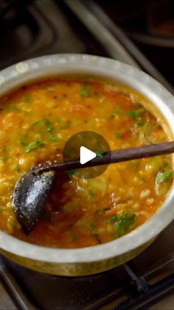 Dal Curry Recipe, Dudhi Recipes, Tomato Dal Recipe, Golden Dal With Gingered Tomatoes, Daal Recipe Indian Yellow, Bottle Gourd Recipe, Gujarati Dal, Toor Dal, Red Chilli Powder