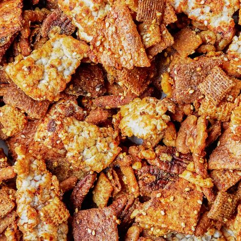 Sweet Party Mix Recipe, Sweet Party Mix, Party Mix Recipe, Sesame Sticks, Movie Night Snacks, Chex Cereal, Sweet Party, Snack Mix Recipes, Puppy Chow