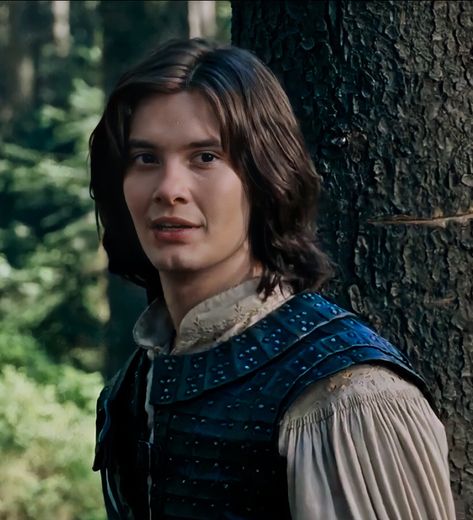 Prince Caspian Icon, Ben Barnes Caspian, Ben Barnes Narnia, Prince Caspian Aesthetic, Ben Barnes Prince Caspian, Prince Caspian Narnia, Young Ben Barnes, Narnia Caspian, Caspian Aesthetic