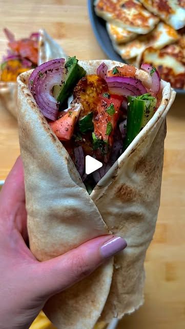 Samah 🍉 on Instagram: "Homemade Chicken Shish Wraps 

This recipe has to be one of my favourites to whip up because it just makes for the yummiest dinner 😫😍

Don’t forget to ✨SAVE✨this post so you can make it later 💗
 
As always the full recipe is on my website, link in bio 🫶🏻

#chickenshish #chickenwraps #easyrecipes #dinnerideas #dinner #turkishfood" Chicken Wraps, Turkish Recipes, Website Link, Yummy Dinners, My Website, Link In Bio, Easy Meals, Chicken, Canning