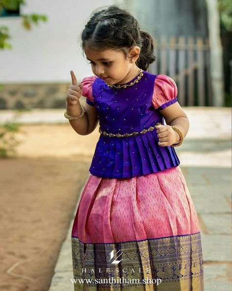 Pattu Paavadai Satai, Pattu Paavadai Ideas, Paavadai Sattai For Kids, Baby Girl Pattu Pavadai Designs, Patu Langa Designs For Kids, Kids Pattupavada Blouse Designs, Kids Pavadai Blouse Designs, Pattu Pavada For Kids, Pavada Blouse Designs