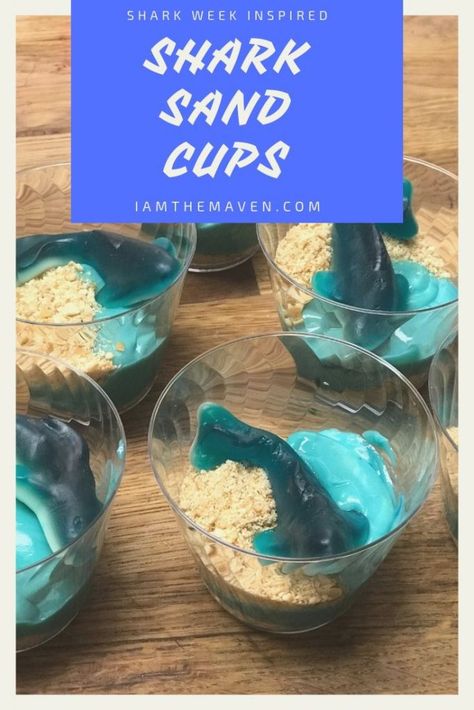 gummy shark, pudding and cookie crumbs in a cup Shark Week Snacks For Adults, Shark Themed Snacks, Shark Party Foods, Sand Pudding, Shark Snacks, Easy Desserts For Kids, Kids Deserts, Shark Week Party, Ground Beef And Rice