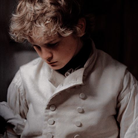 1700s Aesthetic Men, Young Prince Aesthetic, Silas Core, Desmond Sycamore, Medieval Lifestyle, 1800 Aesthetic, Victorian Era Aesthetic, Prince Aesthetic, Victorian Boy