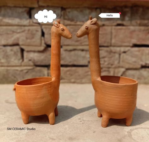 Terracotta Pottery Ideas, Clay Modelling, Pottery Workshop, Kids Pottery, Terracotta Clay, Tanah Liat, Blue Aesthetic Pastel, Terracotta Pot, Diy Pots