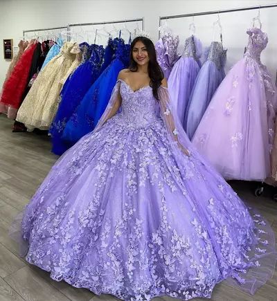 Lavender Butterfly Quinceanera, Butterfly Quinceanera Dress, Quinceanera Dresses With Cape, Lavender Ball Gown, Lavender Quinceanera Dresses, Lavender Quinceanera, Purple Quinceanera Dresses, Sweet 16 Dress, Lavender Butterfly