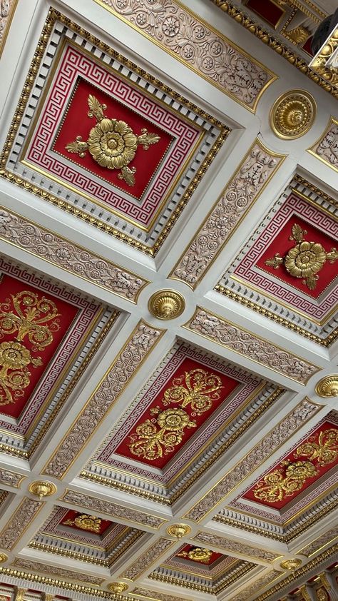 Baroque Interior Design, Front Wall Design, Classical Interior, House Outer Design, Temple Design For Home, Pop Ceiling Design, Vintage Ceiling, House Design Pictures, House Arch Design