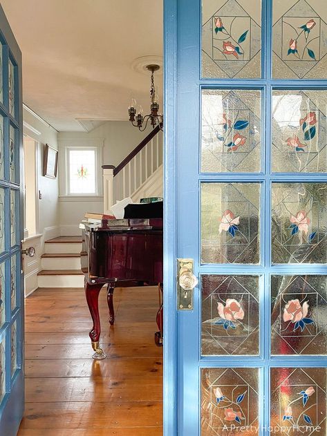 Paint french doors a rich navy blue color and pair with glass door knobs. Blue Bedroom Door Ideas, Colorful French Doors, Colored Glass Door, Stained Glass French Doors Interior, Stained Glass French Doors, Stained French Doors, Blue French Doors, Interior Glass Doors Ideas, Stain Glass Door