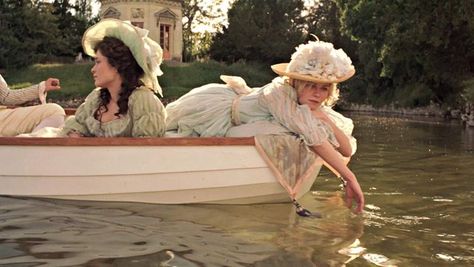 Marie Antoinette Movie, Marie Antoinette 2006, Septième Art, Royalty Aesthetic, Royal Aesthetic, Sofia Coppola, Kirsten Dunst, Princess Aesthetic, Period Dramas