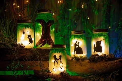 Princess And The Frog Sweet 16, Mason Jar Center Piece, Frog Decorations, Mason Jar Center, Enchanted Forest Quinceanera Theme, Enchanted Forest Quinceanera, Frog Wedding, Frog Classroom, Princess Tiana Birthday Party