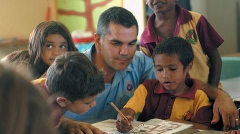 Indigenous education expert Professor Chris Sarra talks to The Point’s Karla Grant about the challenges of working in remote communities, lifting educational standards, and the future for indigenous students ahead of the new SBS programme Testing Teachers. Teaching Culture, Central Australia, Aboriginal Education, I Can Control, Indigenous Education, History Curriculum, Naidoc Week, Torres Strait Islander, The Culture