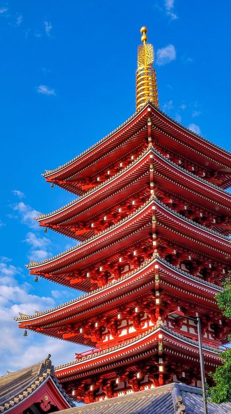 There’s a lot to do, taste and explore around Asakusa. Here are our top picks... #Asakusa #Sensoji #SensojiTemple #Kaminarimon #Nakamisedori #Sumidagawa #SumidaRiver #StreetFood #JapaneseFood #JapaneseTemples #JapaneseTemple #JRPass #JapanRailPass #Japan #JapanTrip Asakusa Sensoji Temple, Sensoji Temple Tokyo, Asakusa Temple, Tokyo Temple, Asakusa Tokyo, Sensoji Temple, Tokyo Japan Travel, Japanese Temple, Japan Photo