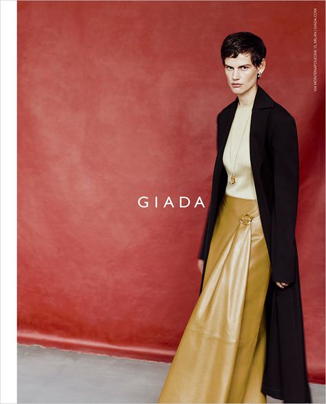 Saskia de Brauw is the Face of GIADA Spring Summer 2020 Collection Saskia De Brauw, Brand Photography Inspiration, Karen Elson, Paolo Roversi, Lauren Hutton, Summer Campaign, Scene Fashion, Abaya Fashion, Advertising Photography