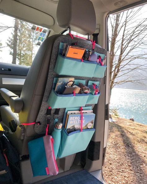 Car Camping Organization, Vw California T6, Life Organizer, Diy Van Conversions, Camping Diy, Van Storage, Kombi Home, Car Things, Car Deco