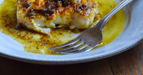 Cod with Caper Brown Butter - Food is Love Made Edible Fast Easy Dinner, Brown Butter Sauce, Seafood Entrees, Cook Dinner, Uber Eats, Dinner Recipes Easy Quick, Edible Food, Easy Dinner Ideas, Health Dinner Recipes