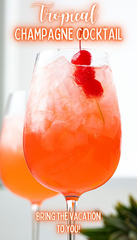 Prosecco Rum Cocktail, Summer Drinks With Champagne, Prosecco And Grenadine, Champagne Summer Drinks, Tropical Champagne Cocktail, Mixed Drinks With Champagne, Cocktail Recipes With Grenadine, Prosecco Drink Recipes, Prosecco Cocktails Summer