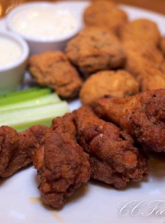 Outback Wings Recipe, Outback Copycat Recipes, Outback Wings Recipe Copycat, Outback Kookaburra Wings Recipe, Outback Chicken Wings Recipe, Outback Wings, Outback Steak Seasoning Copycat Recipes, Outback Steakhouse Chicken, Outback Steakhouse Kookaburra Wings