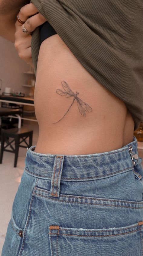 Dragon Fly Ankle Tattoo, Dragonfly Sun Tattoo, Dragonfly Tattoo Hip, Dragon Fly Tattoo Ideas, Dragonfly Tattoo Ribs, Fineline Dragonfly Tattoo, Dragon Fly Back Tattoo, Dragonfly Tattoo On Back, Dragonfly Tattoo Ankle