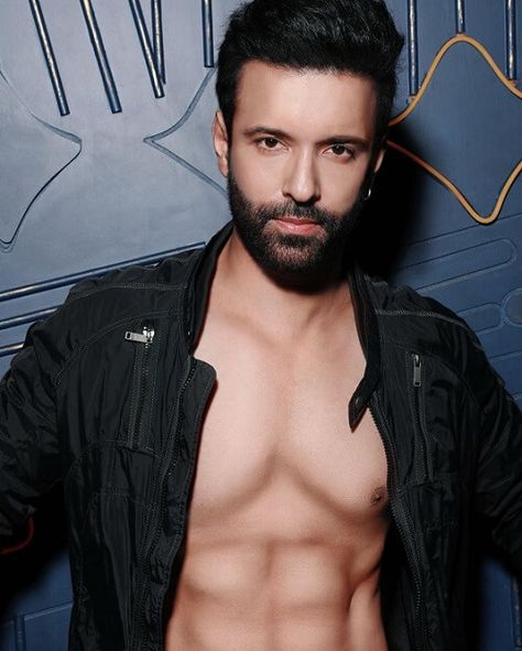 Aamir Ali is an Indian actor and model. He has acted in Bollywood movies and Indian web series including Naxalbari. His acting career started in 2002 and is a well known Hindi actor. Aamir Ali’s Age, Wiki, Height, Weight, Family, Biography, Movies List, Girlfriend, Education, Parents & More. Connect with him on social media profiles […] The post Aamir Ali Age, Wiki, Movies, Images, Height, Family, Photos, Birthday, Wife appeared first on Indian Talents. I Hate Luv Storys, Aamir Ali, Indian Web Series, South Indian Actors, Movies Images, Biography Movies, Indian Web, Indian Actors, Movies List