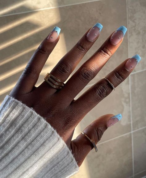 Sky Blue Tips Nails, Sky Blue French Tip Nails Almond, Light Blue French Nail Designs, Light Blue And Gray Nails, Sky Blue Nails French Tip, Baby Blue Tips Nails, Blue French Tip With Rhinestones, Graduation Nails Blue And White, Baby Blue French Tip Nails Almond