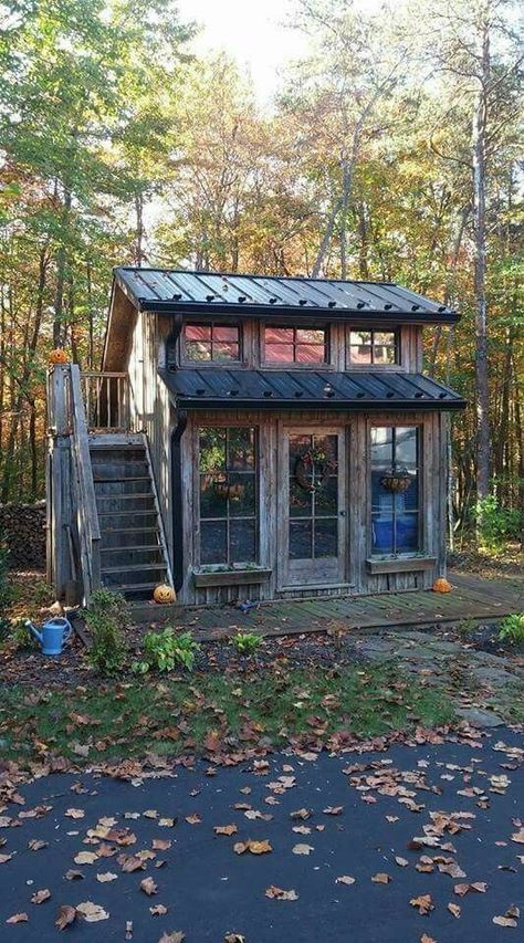 Rustic Tiny House, Shed To Tiny House, Small Cottages, Best Tiny House, House Shed, Tiny Cabins, Tiny Cabin, Tiny House Cabin, Small Cabin